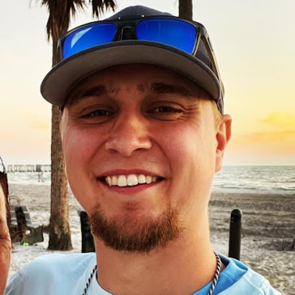 Meet your Posher, Aaron